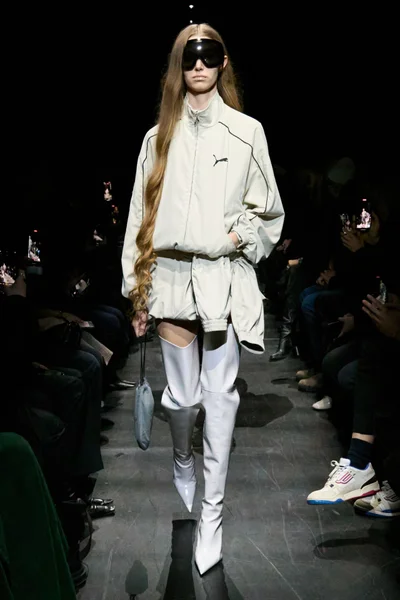 Look 47
